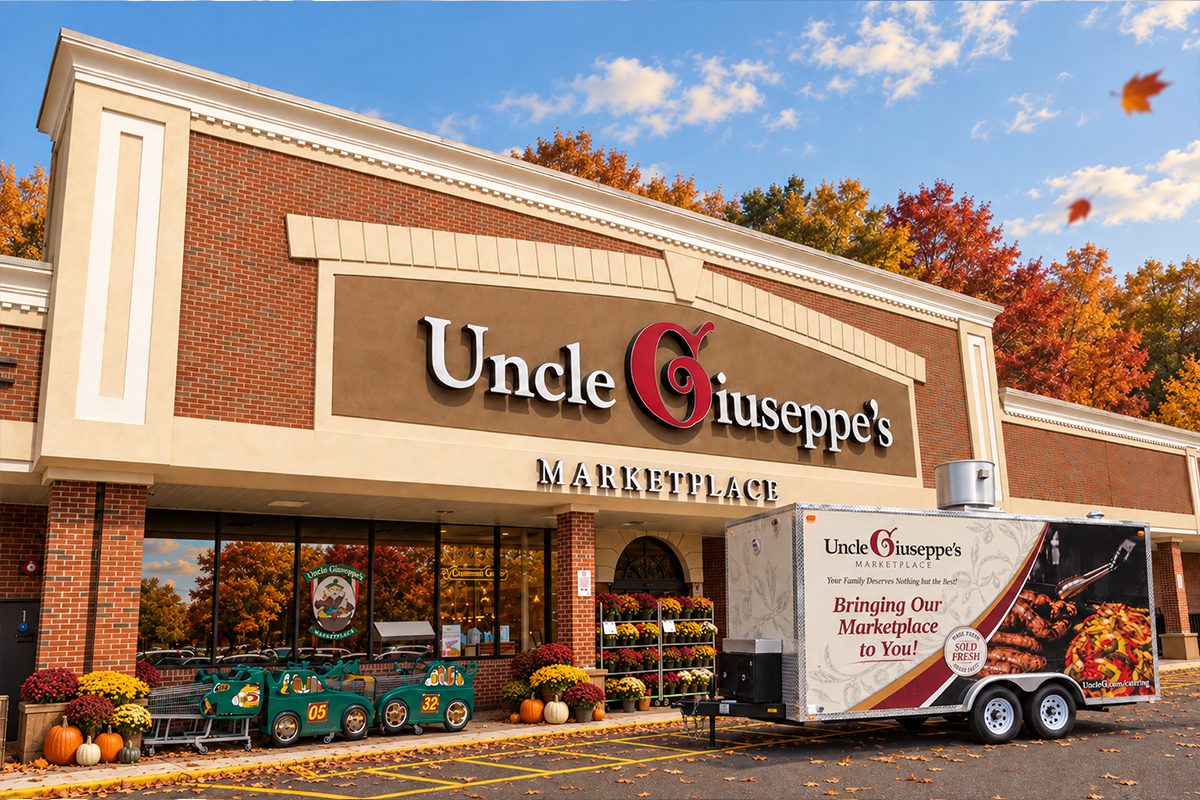 Uncle Giuseppe's food truck at the Smithtown marketplace